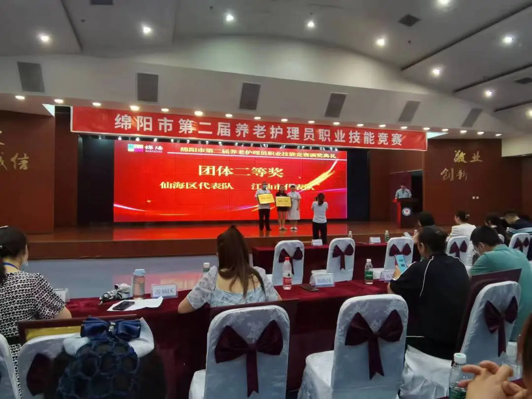 有一种平凡的努力 让无数人看到希望